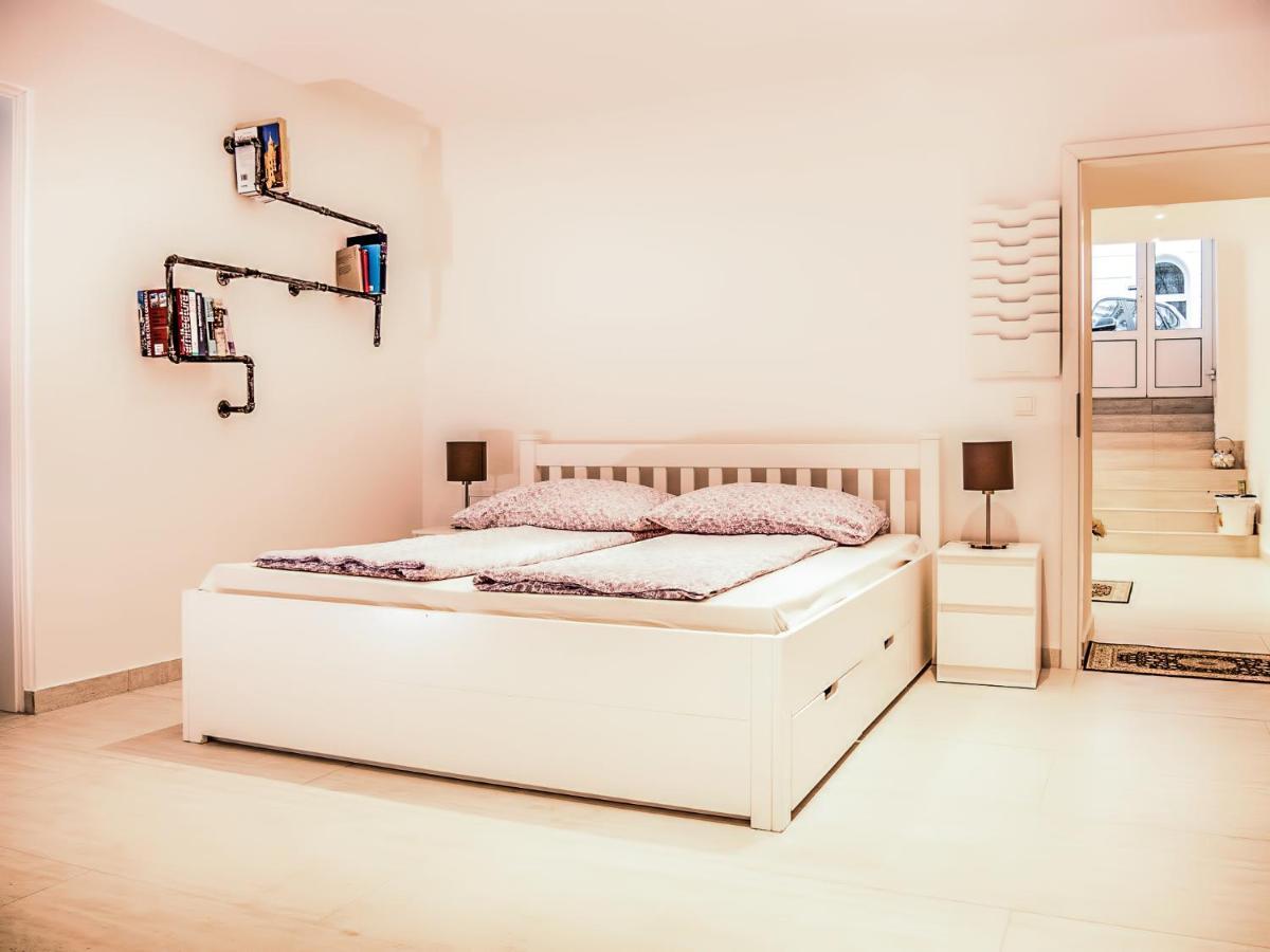 Wohnen Im Herzen Von Budget Appartement Vienne